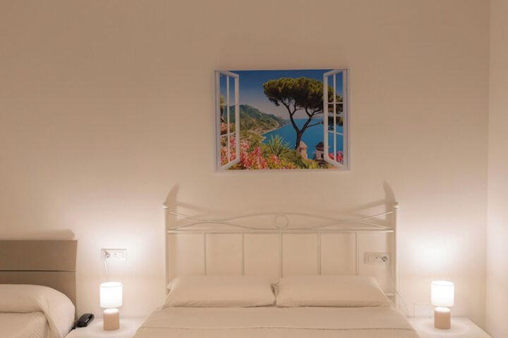 Room 28 of 126