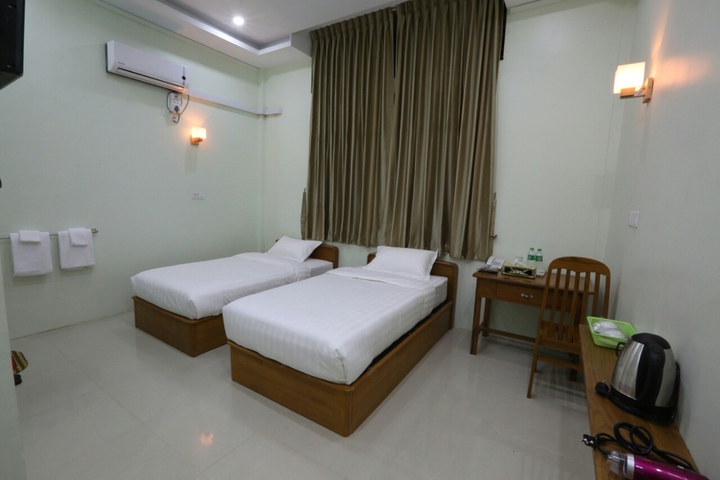 Golden Dragon Hotel