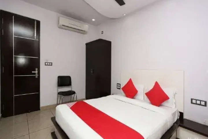 Room 2 of 15