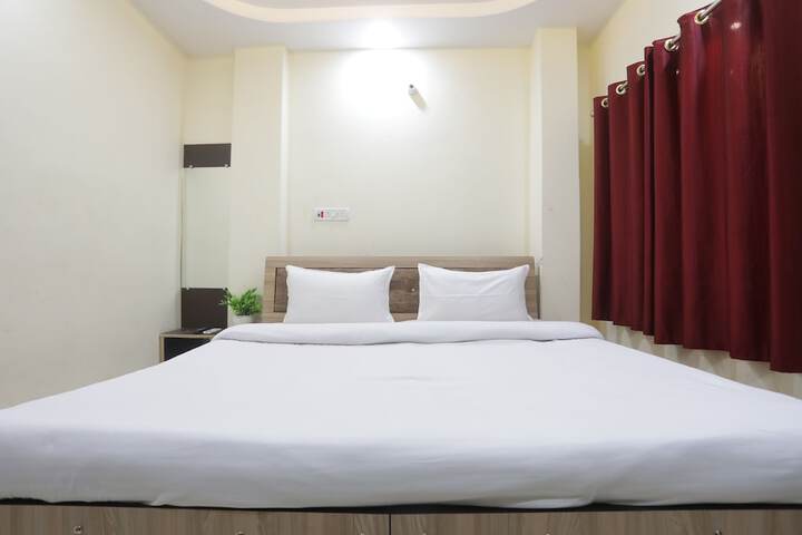 Room 19 of 30