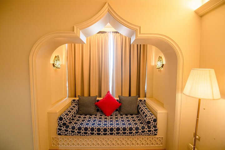 Room 80 of 129