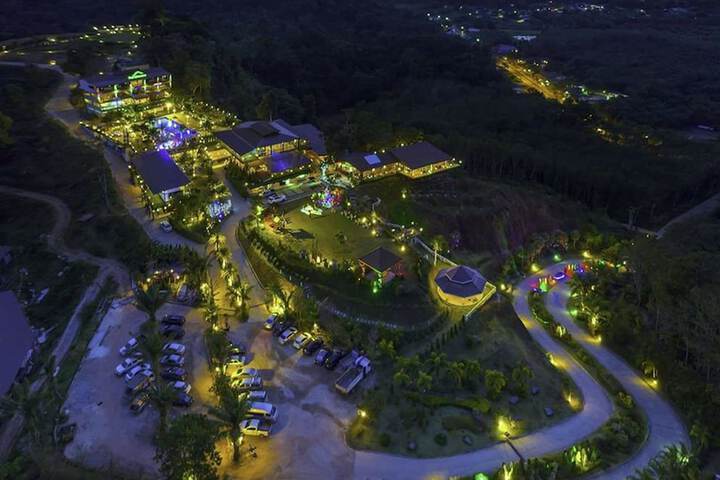 The Adventure Mountain Club