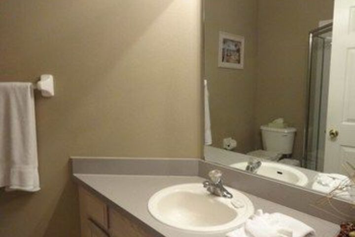 Room 8 of 45