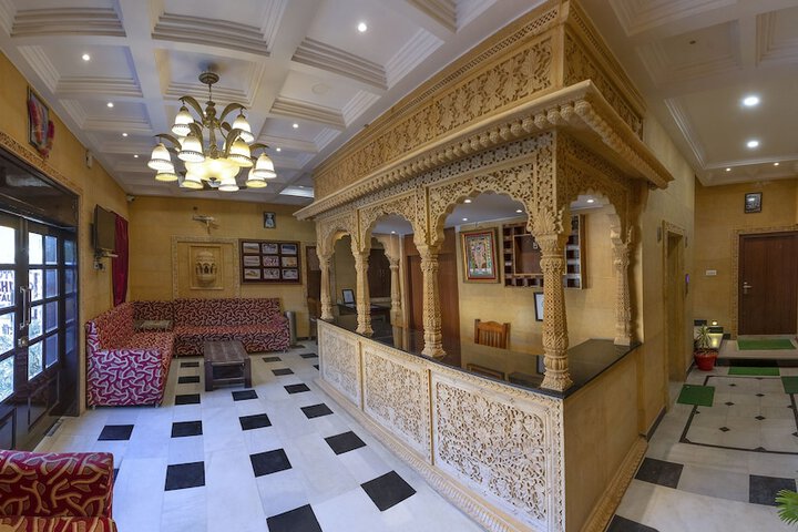 Hotel Interior 9 of 73