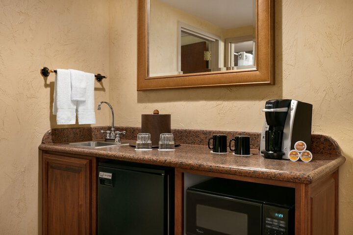 Private kitchenette