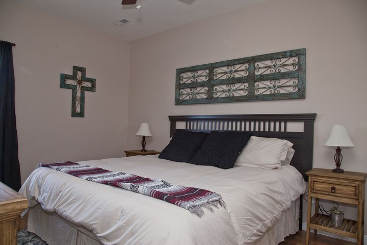 Room 3 of 45