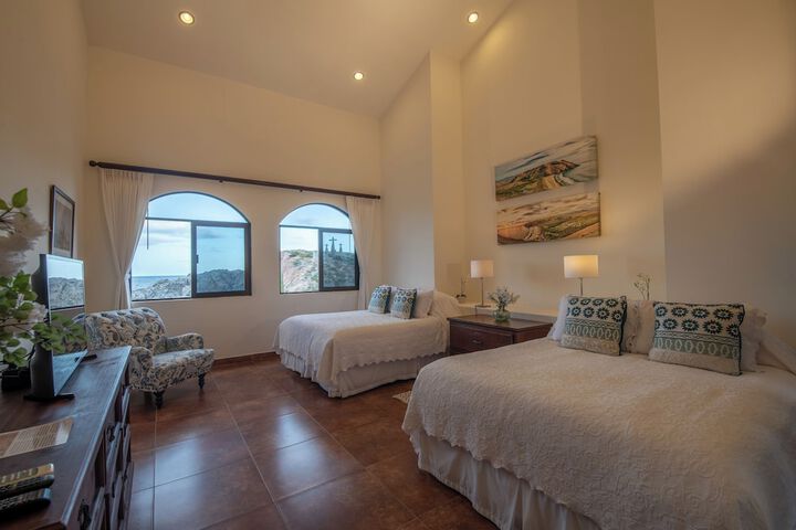 Room 31 of 90