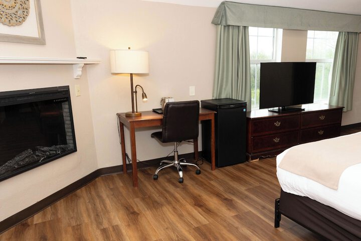 Room 15 of 29