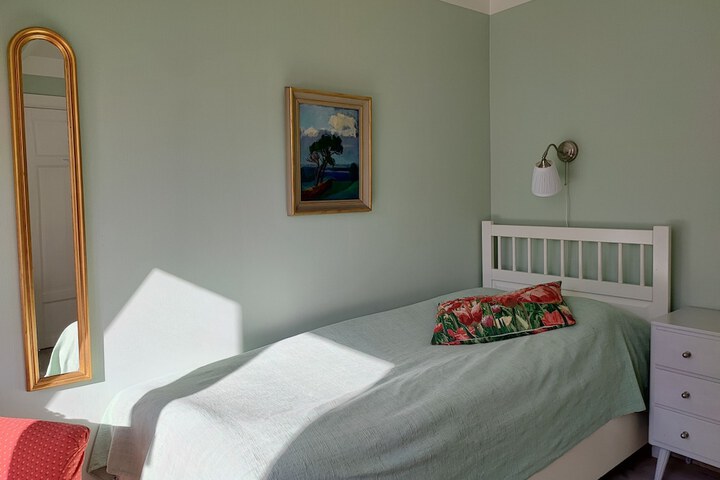 Room 31 of 83