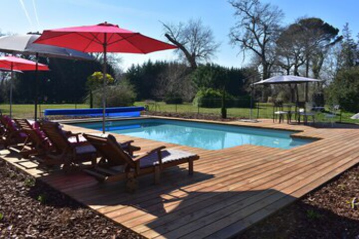 Pool 38 of 81