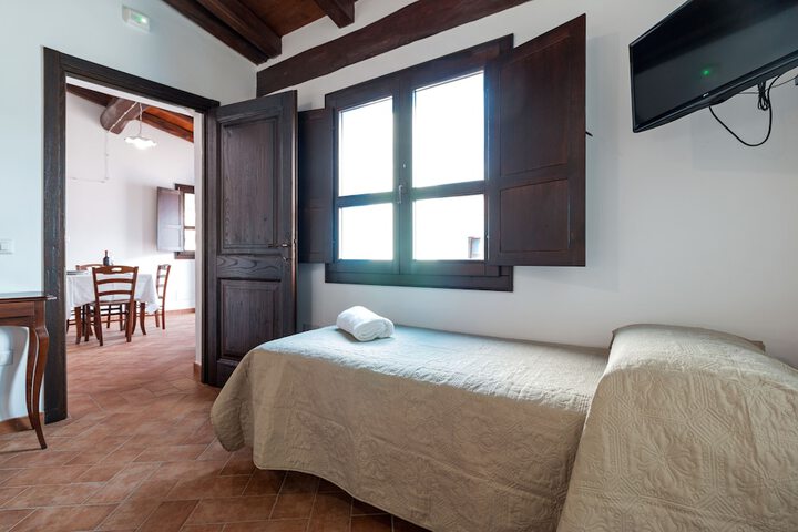 Room 14 of 44