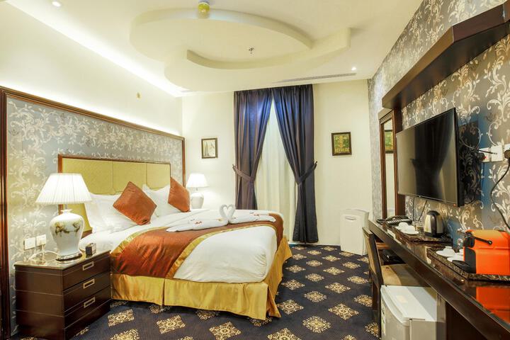Room 38 of 130