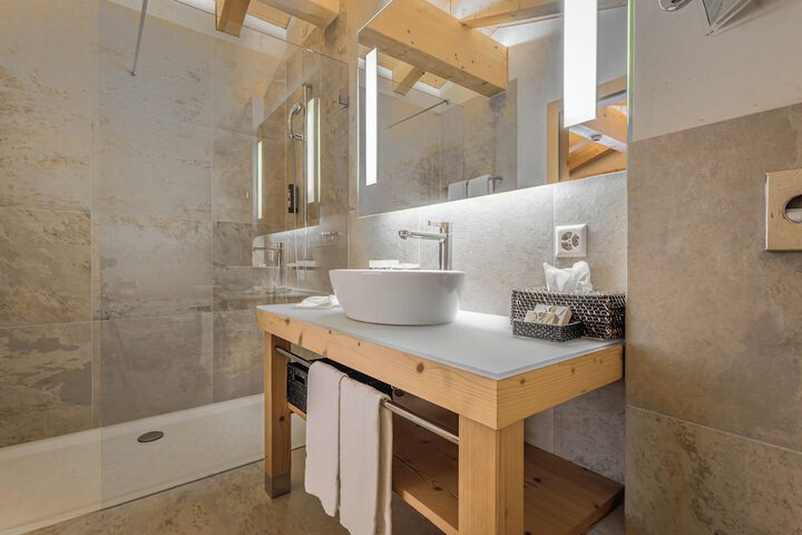 Clean Restrooms