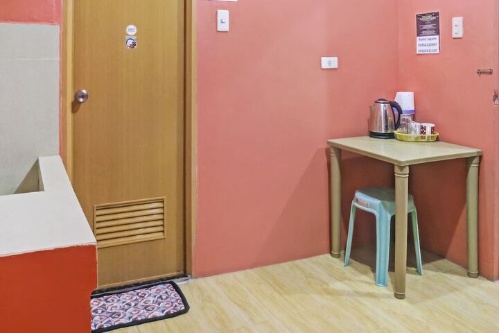 Room 7 of 28