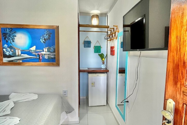 Room 15 of 76