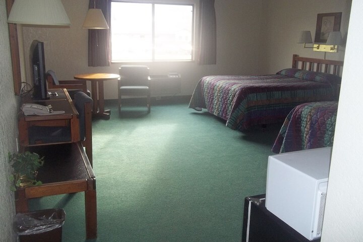 Room 15 of 34