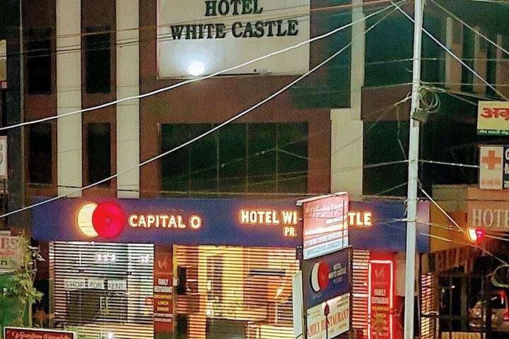 Hotel White Castle