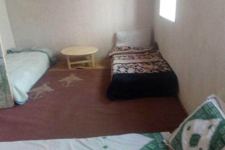 Room 12 of 20