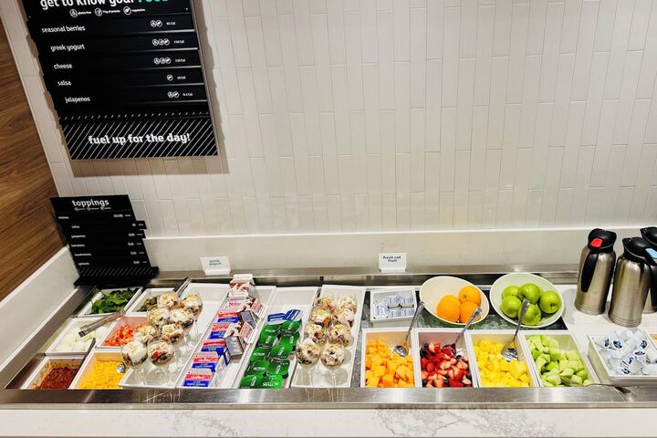 Breakfast/Coffee Service 34 of 66