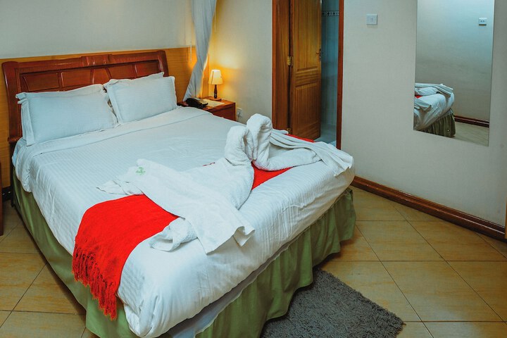 Room 4 of 31