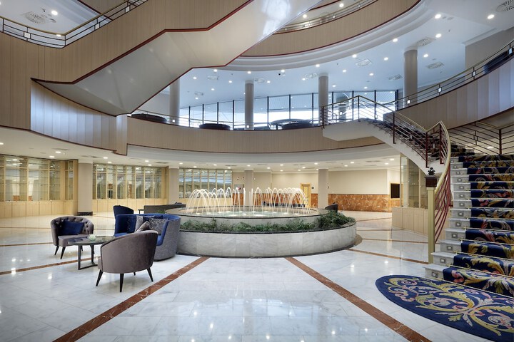 Hotel Lobby