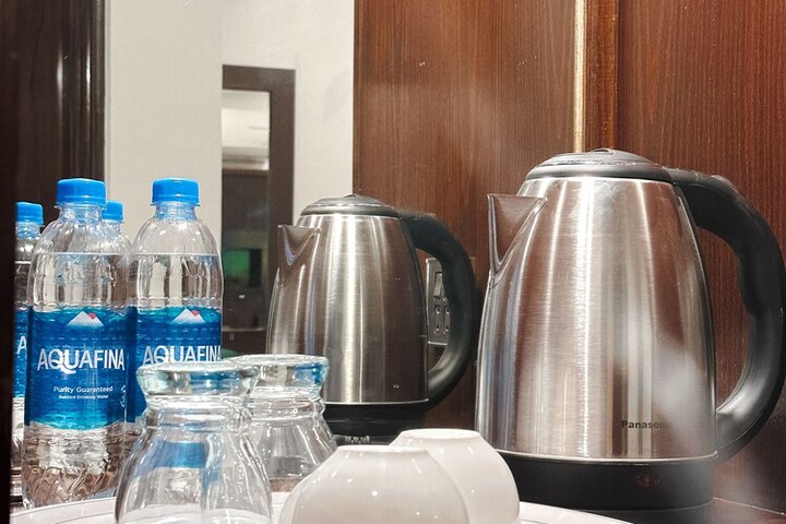 Breakfast/Coffee Service 32 of 42