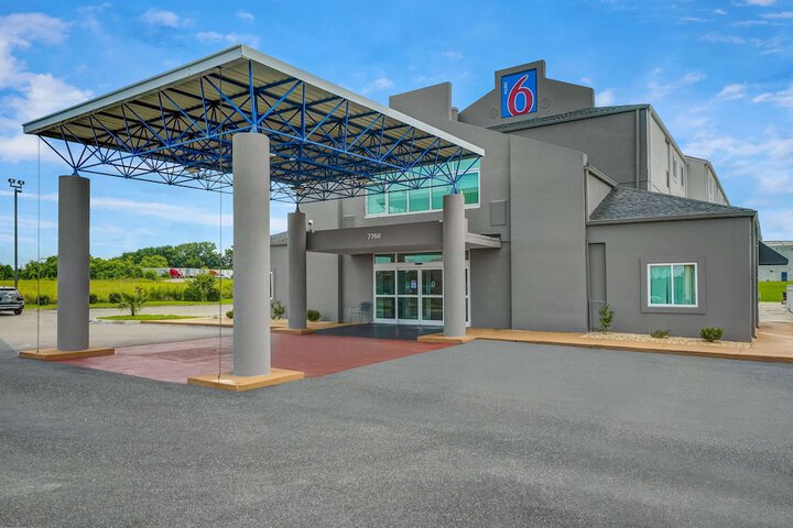 Motel 6 Montgomery, AL - Airport