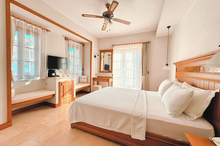 Room 27 of 63