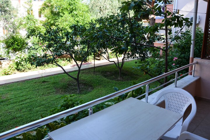 Terrace/Patio 25 of 49