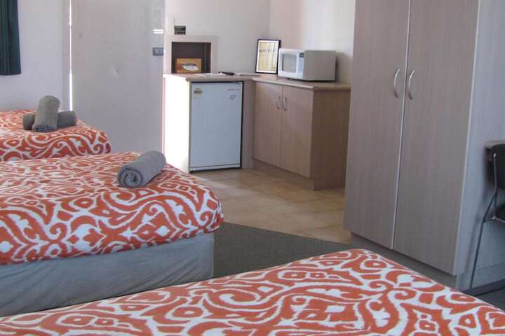 Room 18 of 95