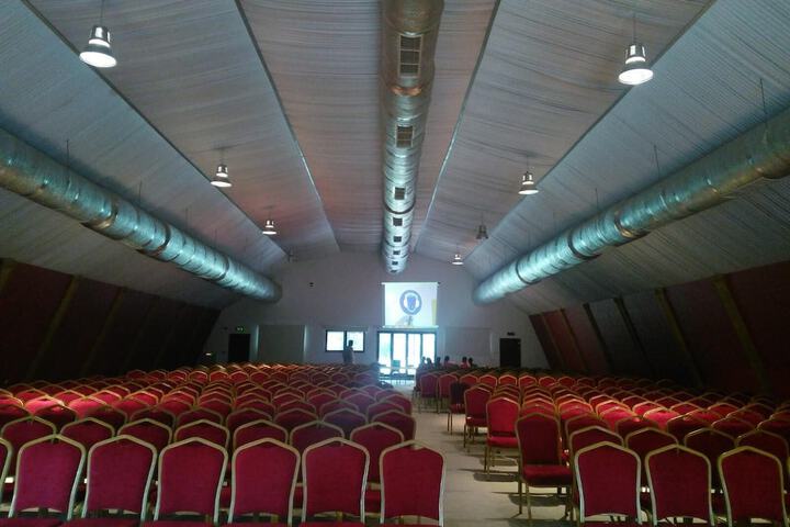 Business Center 160 of 189