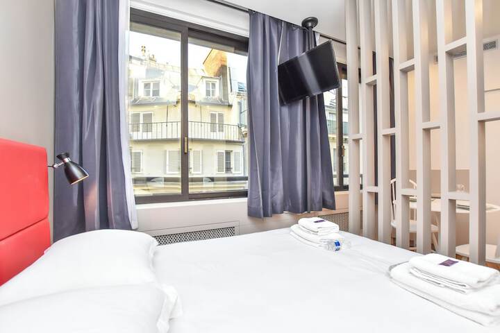 Room 45 of 123