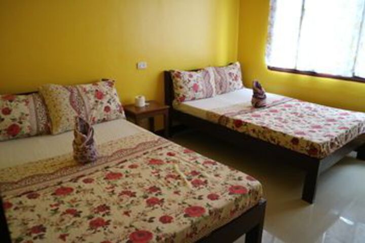 Room 14 of 48