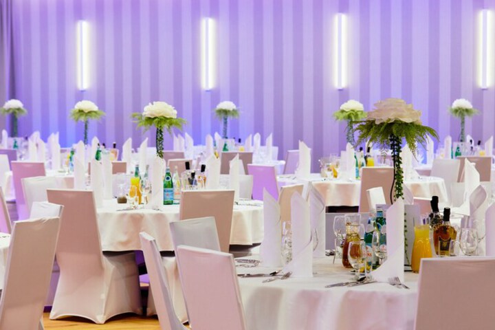 Ballroom/Hall 56 of 73