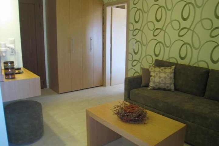 Room 20 of 36