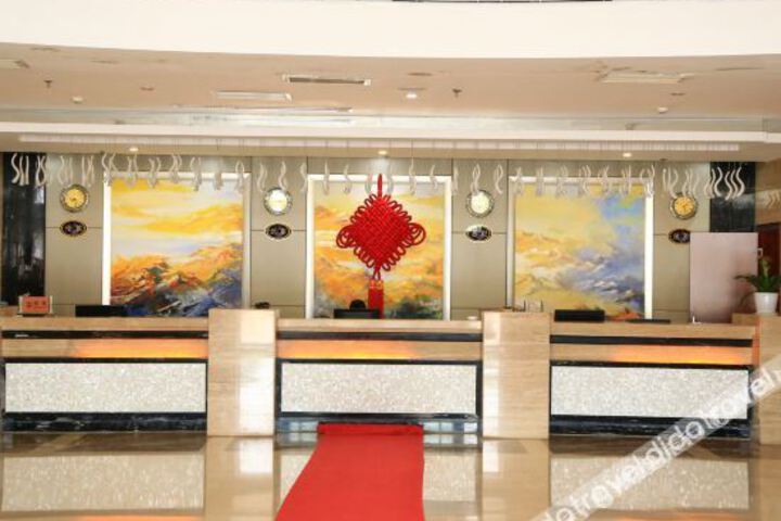 Hotel Interior 5 of 23