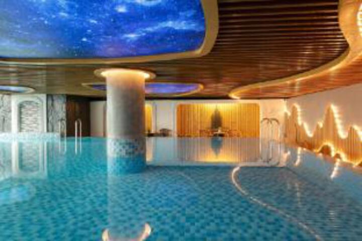 Pool 13 of 23
