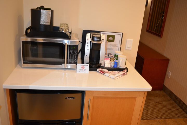 Breakfast/Coffee Service 26 of 61