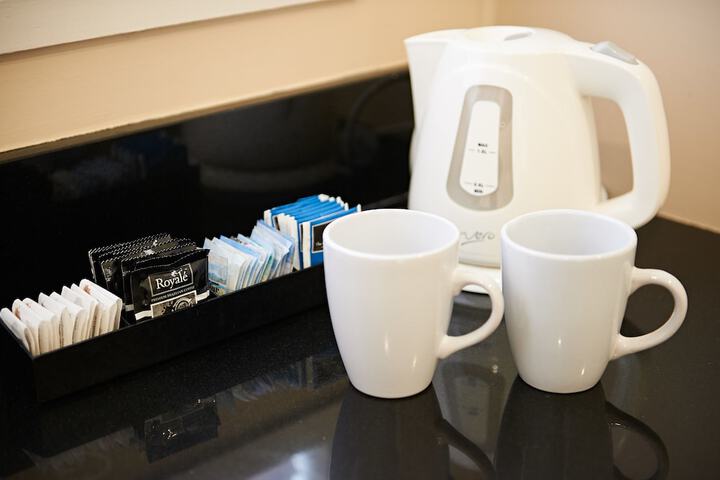 Breakfast/Coffee Service 18 of 34
