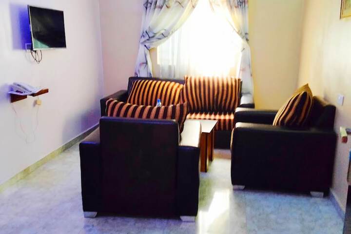 Room 14 of 36