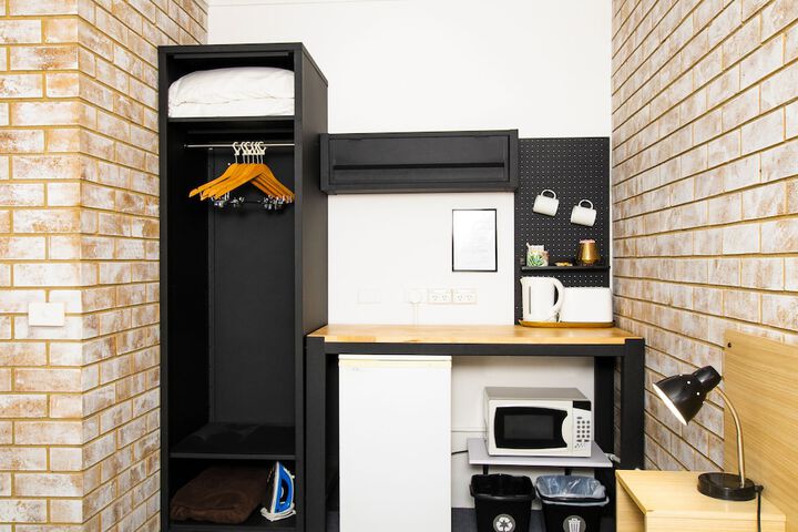 Room 8 of 26