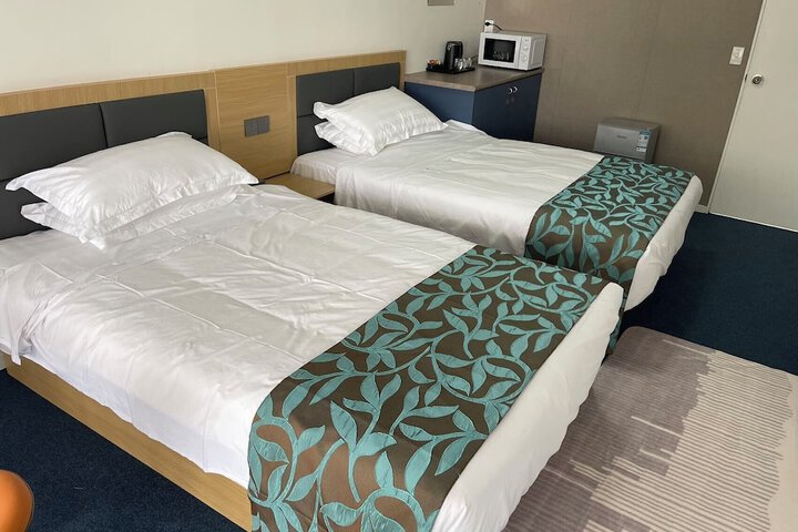 Room 16 of 26