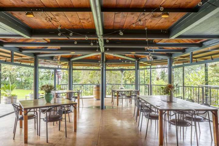 Dining Photos