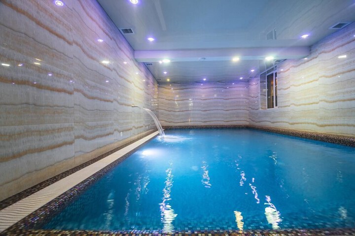 Spa 46 of 64