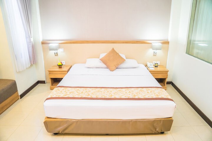 Room 7 of 40