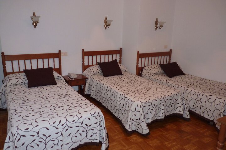 Room 8 of 50