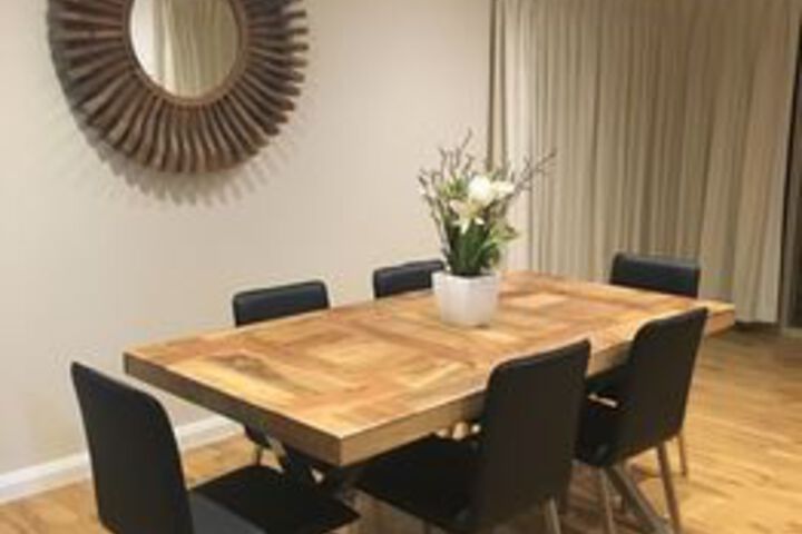 Dining 6 of 15