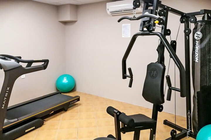Health and Fitness 27 of 80