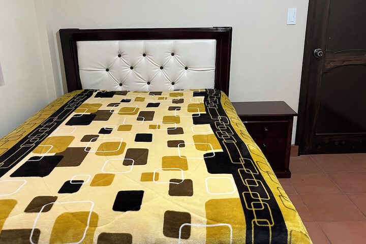 Room 16 of 118