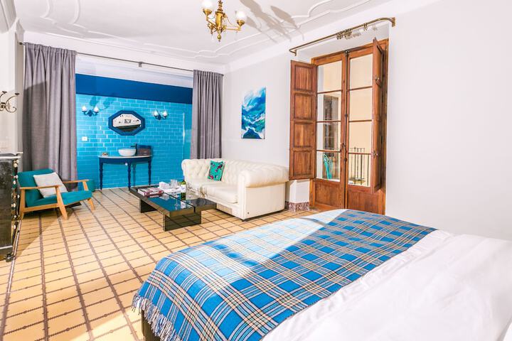 Room 58 of 76